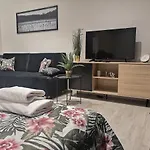 Easy Rent - Business Center 41, 24h Check-in Apartment