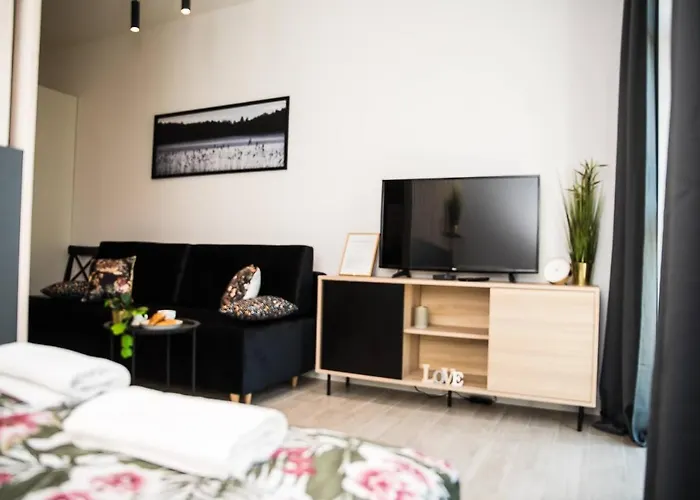 Easy Rent - Business Center 41, 24h Check-in Apartament