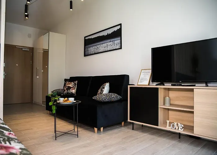 Easy Rent - Business Center 41, 24h Check-in Apartament